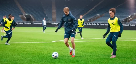 Biletul zilei din Superpariuri 30 noiembrie 2025 – Duelurile tari în prim-plan pentru o cotă de 14