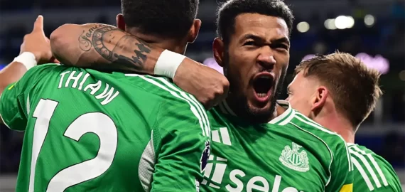 Biletul Zilei generat cu IA 02.12.2025, ponturile din Premier League ne aduc o cotă de 4