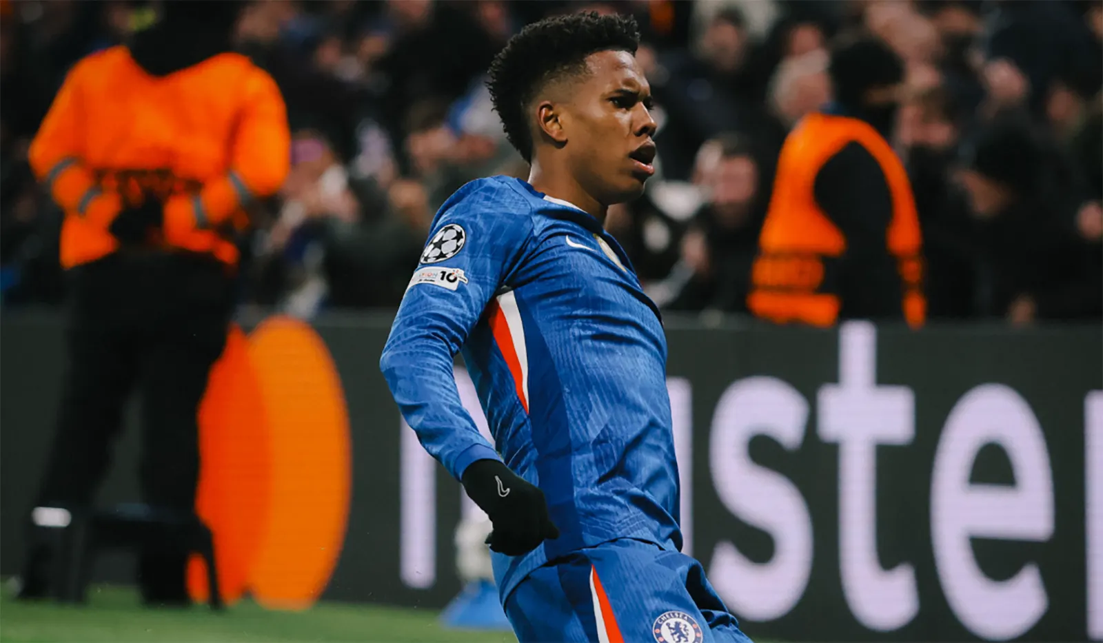 Cine transmite Chelsea vs Arsenal la TV pe 30.11, derby-ul londonez programat la ora 18:30?