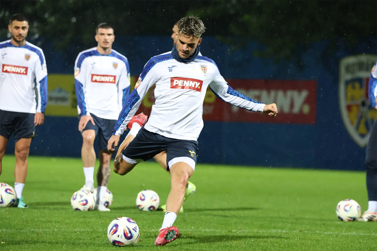 Cota 2 Superbet 18 noiembrie, plasată pe meciul România vs San Marino