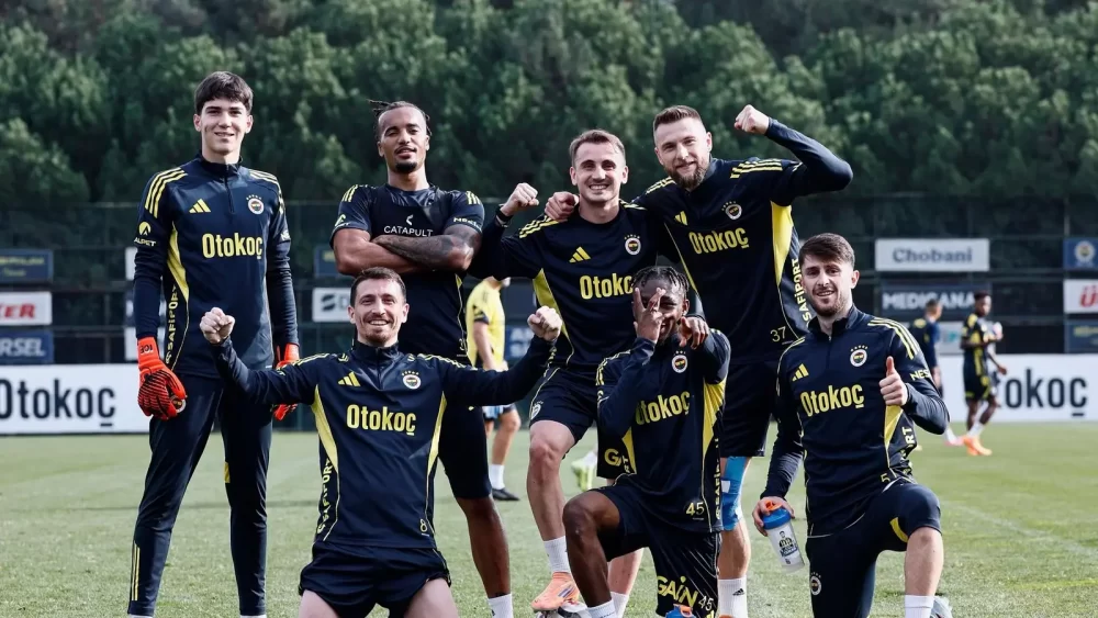 Fenerbahce vs Galatasaray - Superpariu Cota 2 din Super Lig - 01.12.2025