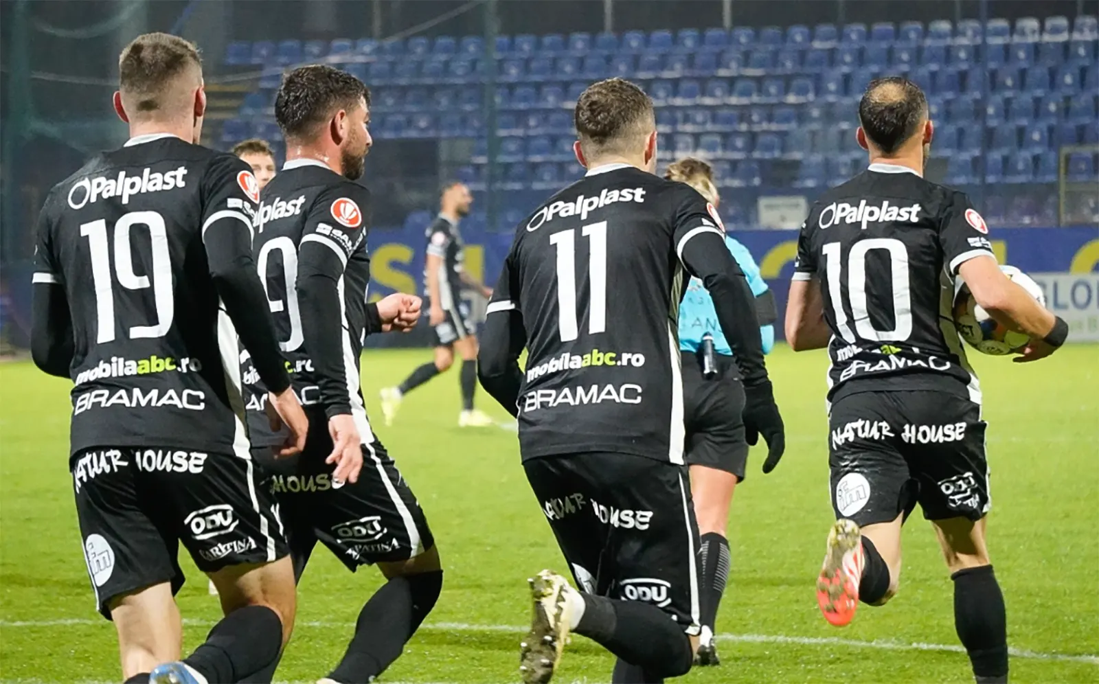 Hermannstadt vs UTA Arad - Ponturi Pariuri Superliga - 30.11.2025