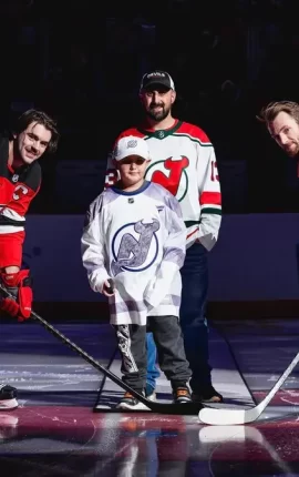 Biletul zilei hochei 14 decembrie 2025 – 3 ponturi din NHL pentru o cotă de 3.01