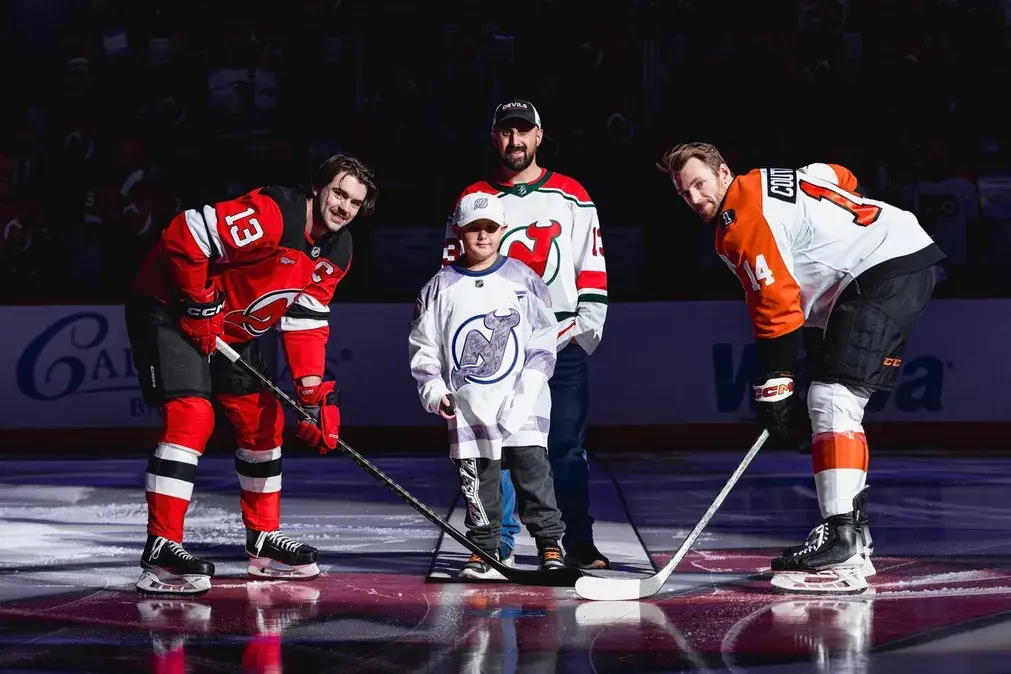 Biletul zilei hochei 14 decembrie 2025 - 3 ponturi din NHL pentru o cotă de 3.01