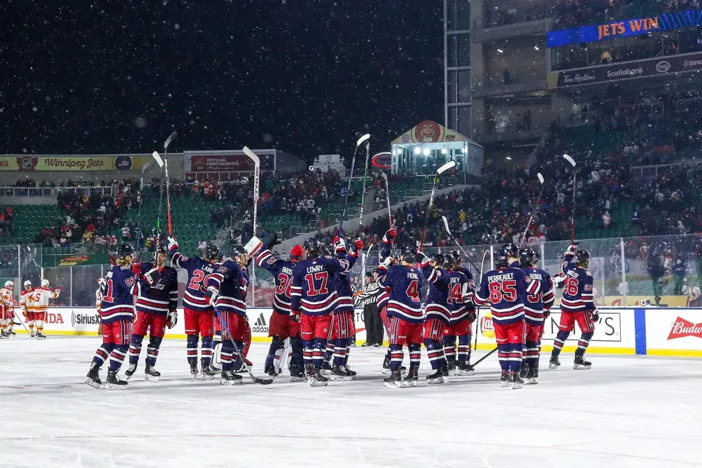 Biletul zilei hochei 15.12.2025, Cota 2.90 alcătuită din 3 dispute din NHL