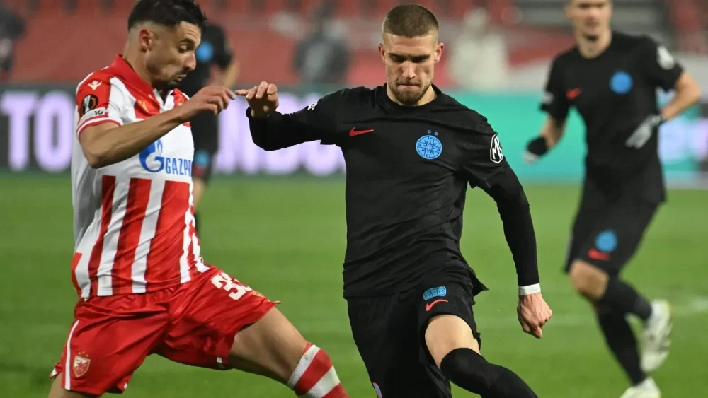 Cine transmite FCSB vs Feyenoord la TV