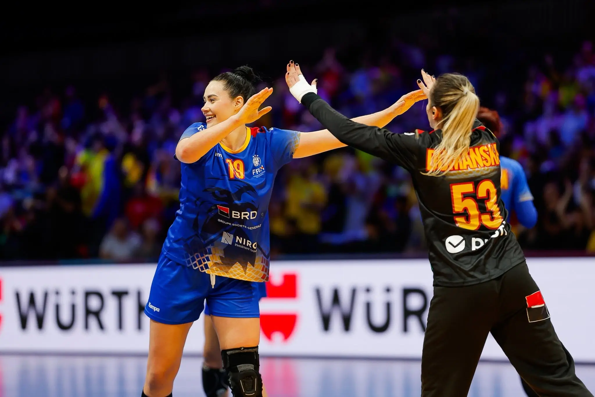 Cine transmite Ungaria vs România la TV, de la 19:00 în Campionatul Mondial de handbal feminin