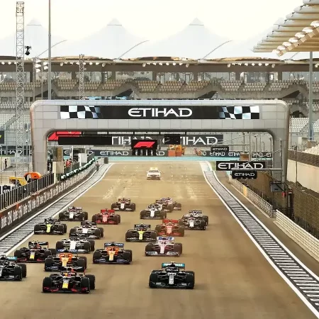 Formula 1 Abu Dhabi 2025: cine va câștiga titlul mondial, cine transmite la TV și cotele la pariuri