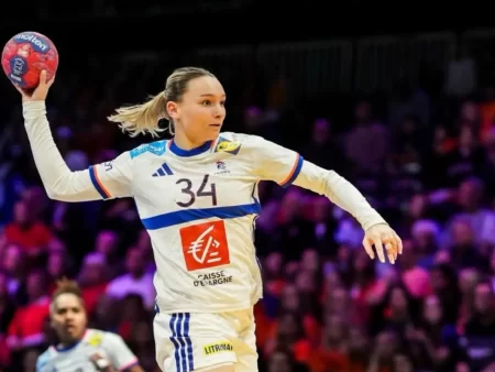Meciuri Handbal Feminin azi 8 decembrie la TV: Programul de luni, televizările și avancronici