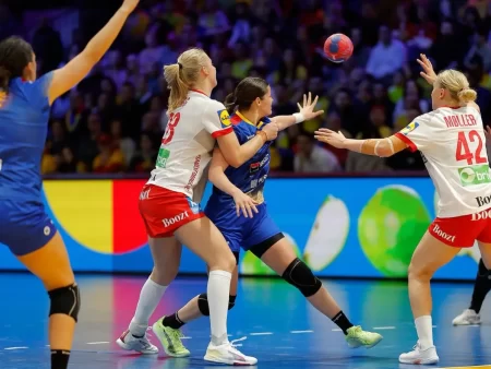Meciuri Handbal feminin 4 decembrie la TV: Programul complet și televizările