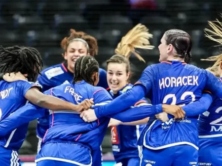 Meciuri Handbal feminin azi 12 decembrie la TV: Programul semifinalelor de la Campionatul Mondial și televizările
