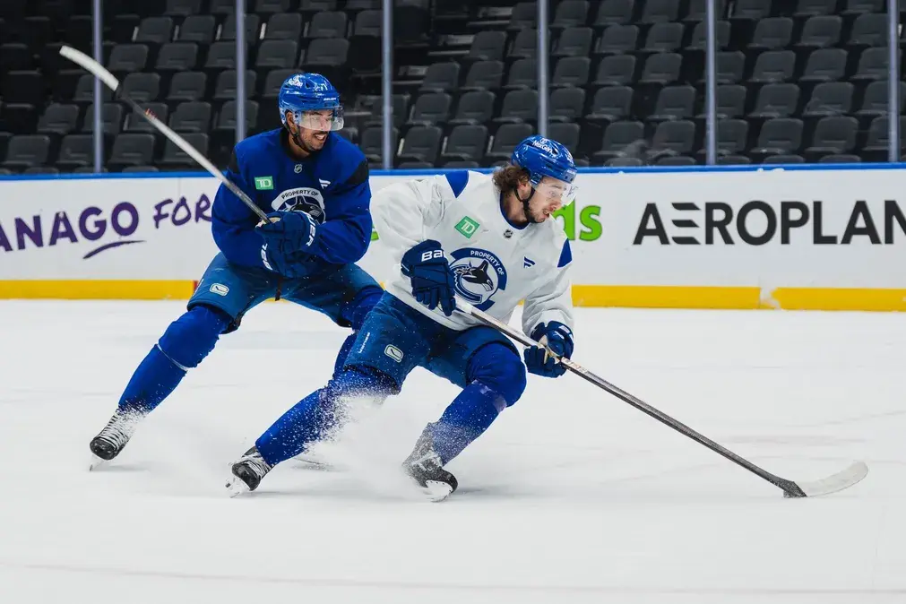 Vancouver Canucks vs Utah Mammoth - Ponturi Hochei NHL 05 decembrie 2025