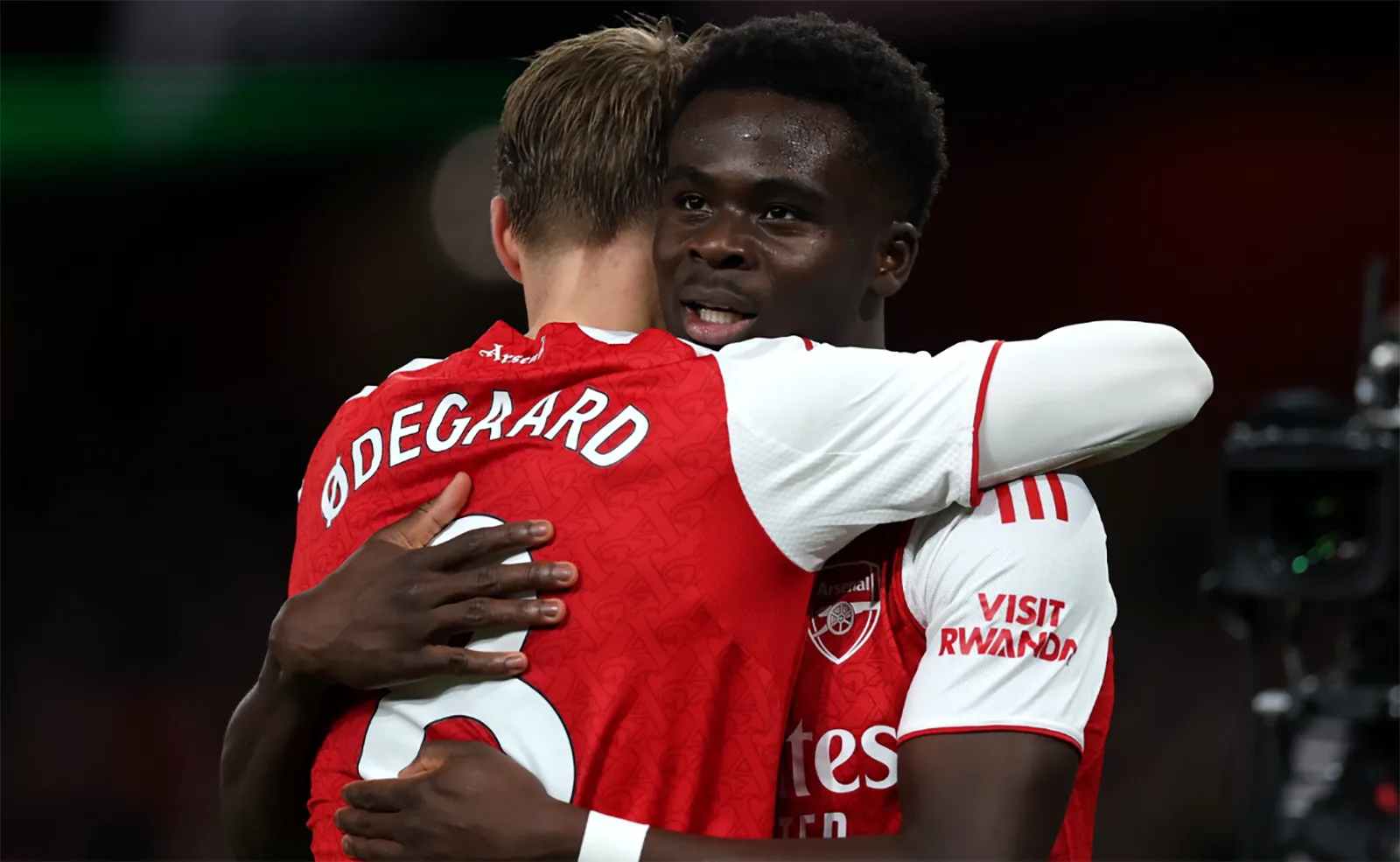 Aston Villa vs Arsenal - Ponturi Pariuri Premier League - 6 decembrie 2025