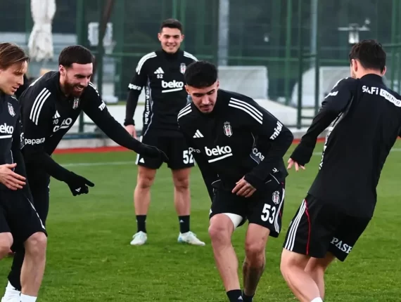 Biletul zilei azi din fotbal 23.12.2025 – Superpariurile ne aduc în prim-plan o cotă de 5.57