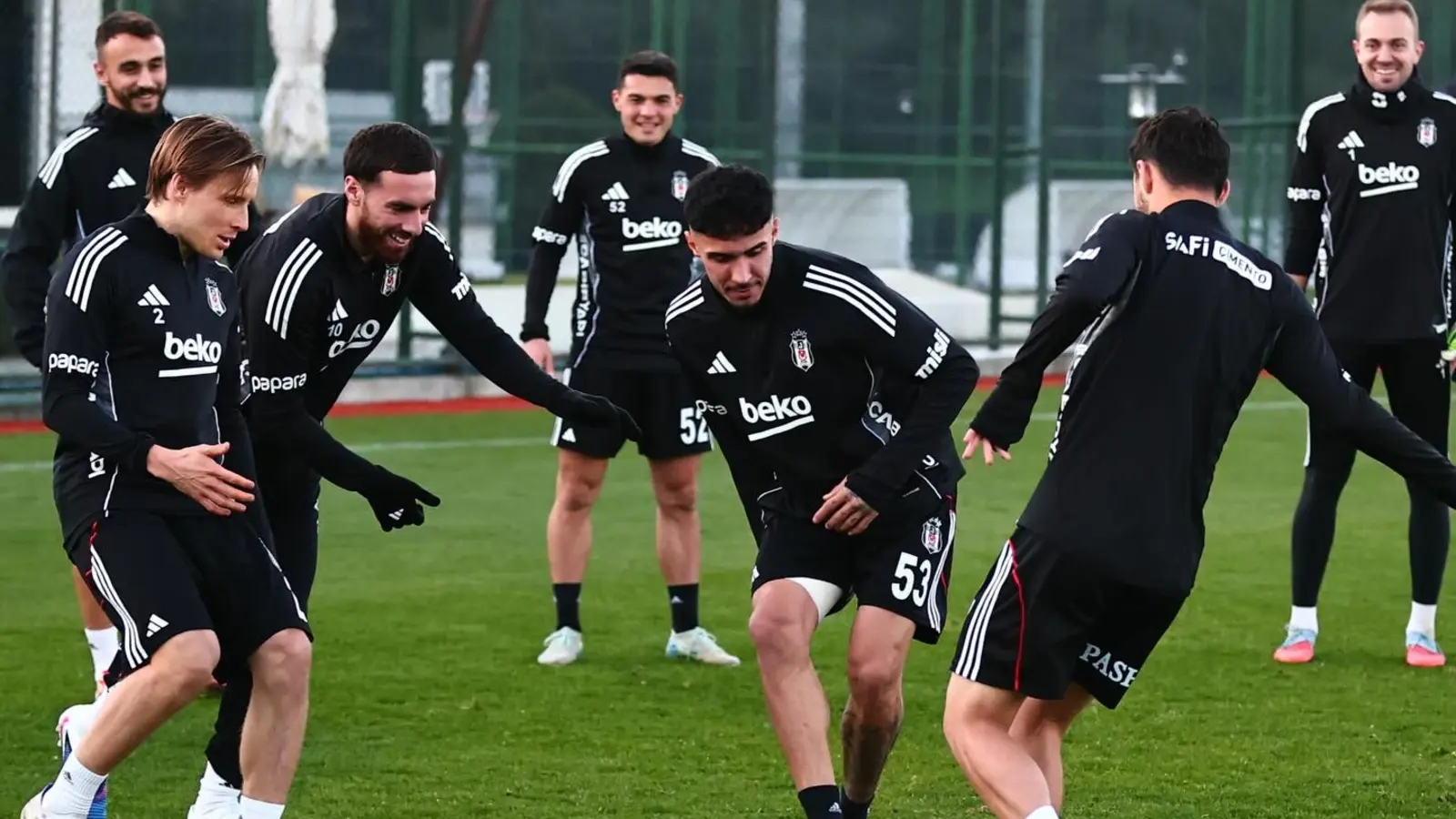 Biletul zilei azi din fotbal 23.12.2025 - Superpariurile ne aduc în prim-plan o cotă de 5.57