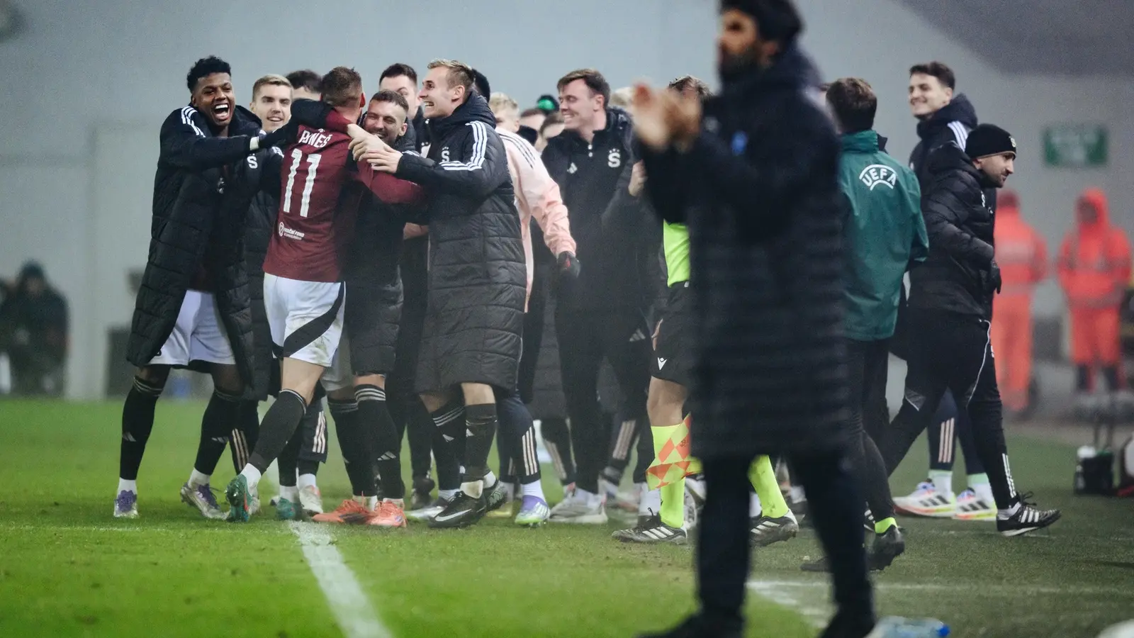 Biletul zilei azi la Betano 18.12.2025 - Favoritele ne pot ajuta să bifăm o cotă de 4 în Conference League