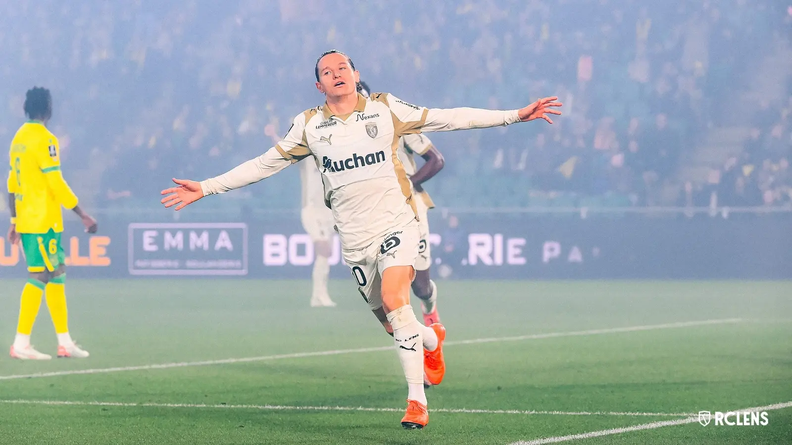 Biletul zilei din fotbal 14.12.2025 - 7 pronosticuri pentru o cotă de 10