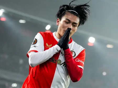 Cota 2 în FCSB vs Feyenoord, Ueda este principala amenințare la poarta roș-albaștrilor