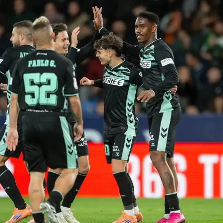 Dinamo Zagreb vs Betis – Ponturi pariuri Europa League – 11.12.2025