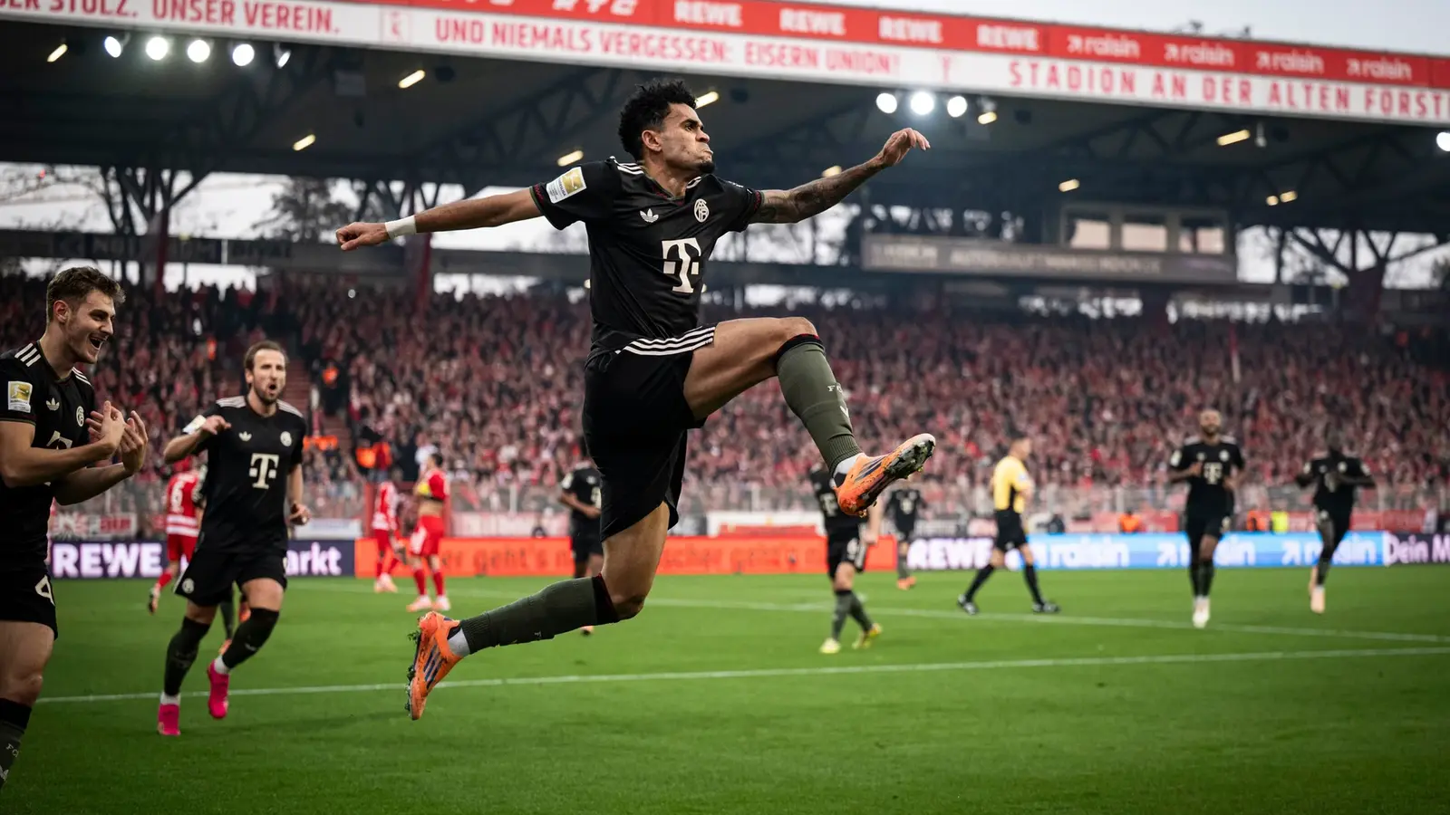 Union Berlin vs Bayern - Ponturi pariuri DFB Pokal - 03.12.2025