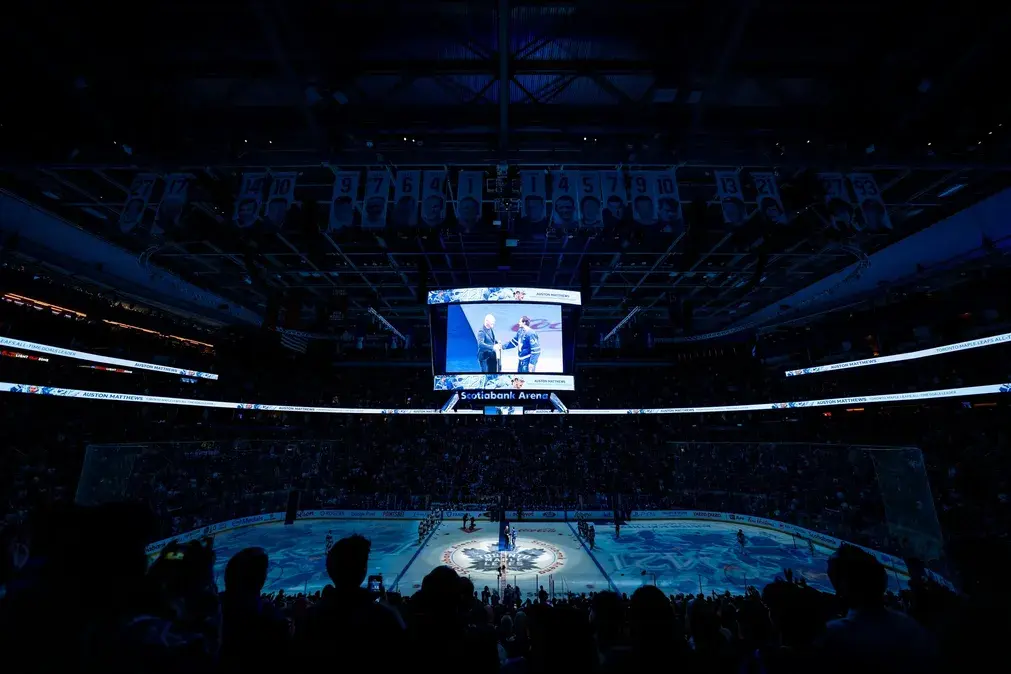 Biletul zilei hochei 14 ianuarie 2026, Mizăm pe o favorită și pe o linie de goluri - Cota 3.26