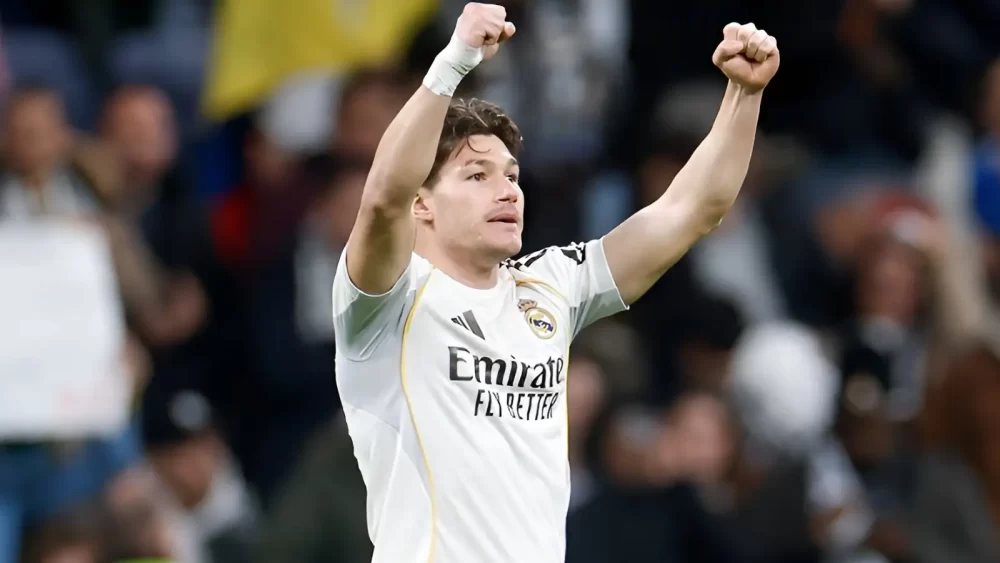 Cine transmite Atletico Madrid vs Real Madrid la TV