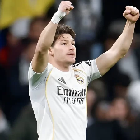 Cine transmite Atletico Madrid vs Real Madrid la TV, de la 21:00, în semifinalele Supercupei Spaniei?