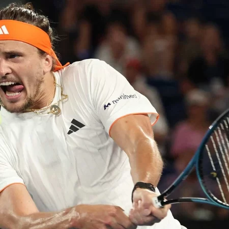 Cine transmite Carlos Alcaraz vs Alexander Zverev la TV în semifinalele Australian Open 2026?