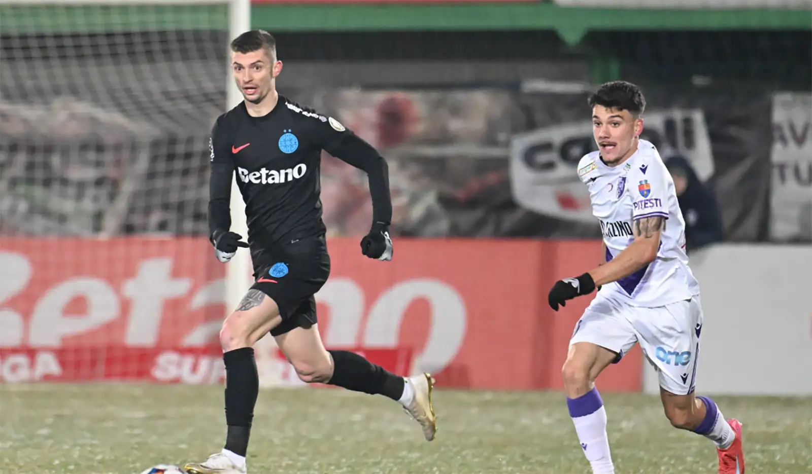 Superliga, cronica etapei 22: Campionatul se reia cu o surpriză mare