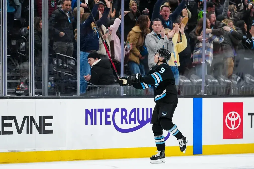 Tampa Bay Lightning vs Utah Mammoth - Ponturi Hochei NHL - 27.01.2026