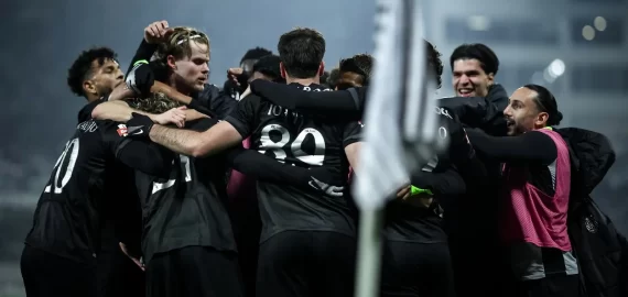 Biletul zilei din fotbal 2 ianuarie 2026 – Țintim o cotă de 3.30 în debutul de an!