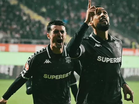 Cine transmite Rapid – U Cluj la TV pe 31 ianuarie, în Superliga României?