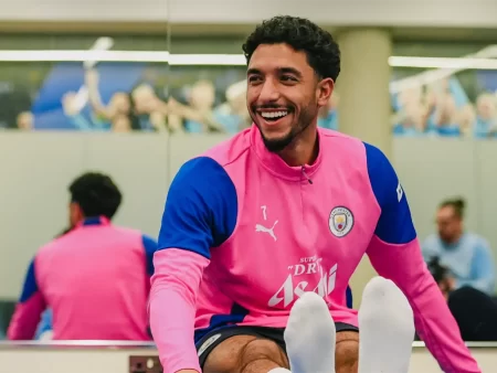 Cine transmite Tottenham – Manchester City la TV pe 01.02? Află unde îl poți urmări pe Drăgușin