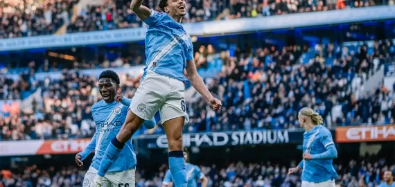 Cota 2 din fotbal 13.01.2026 – pariuri speciale în semifinala dintre Newcastle și City