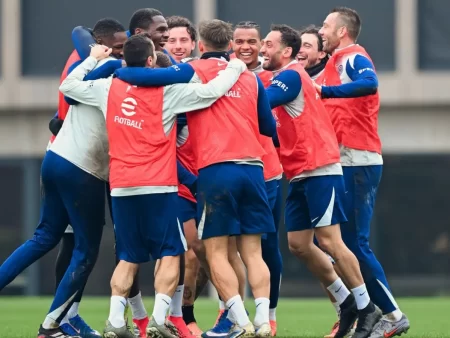 Biletul zilei din fotbal la Superbet, 14 februarie. Cota 42 din 5 pariuri speciale