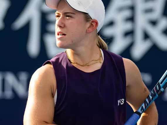 Biletul zilei tenis 4 februarie 2026 rezultat din statistici – Cotă totală de 2.87 cu două meciuri de la Abu Dhabi