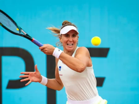 Cota 2 WTA Doha 07.02.2026 – combo de Cotă 2.22 dintr-un ”over” la game-uri și un solist