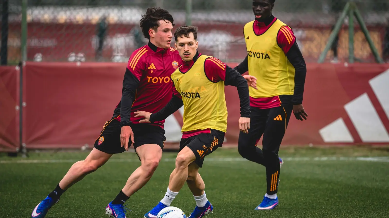 Bilet săptămânal din fotbal 09.02.2026 - Țintim o cotă excelentă de 113 la Superbet