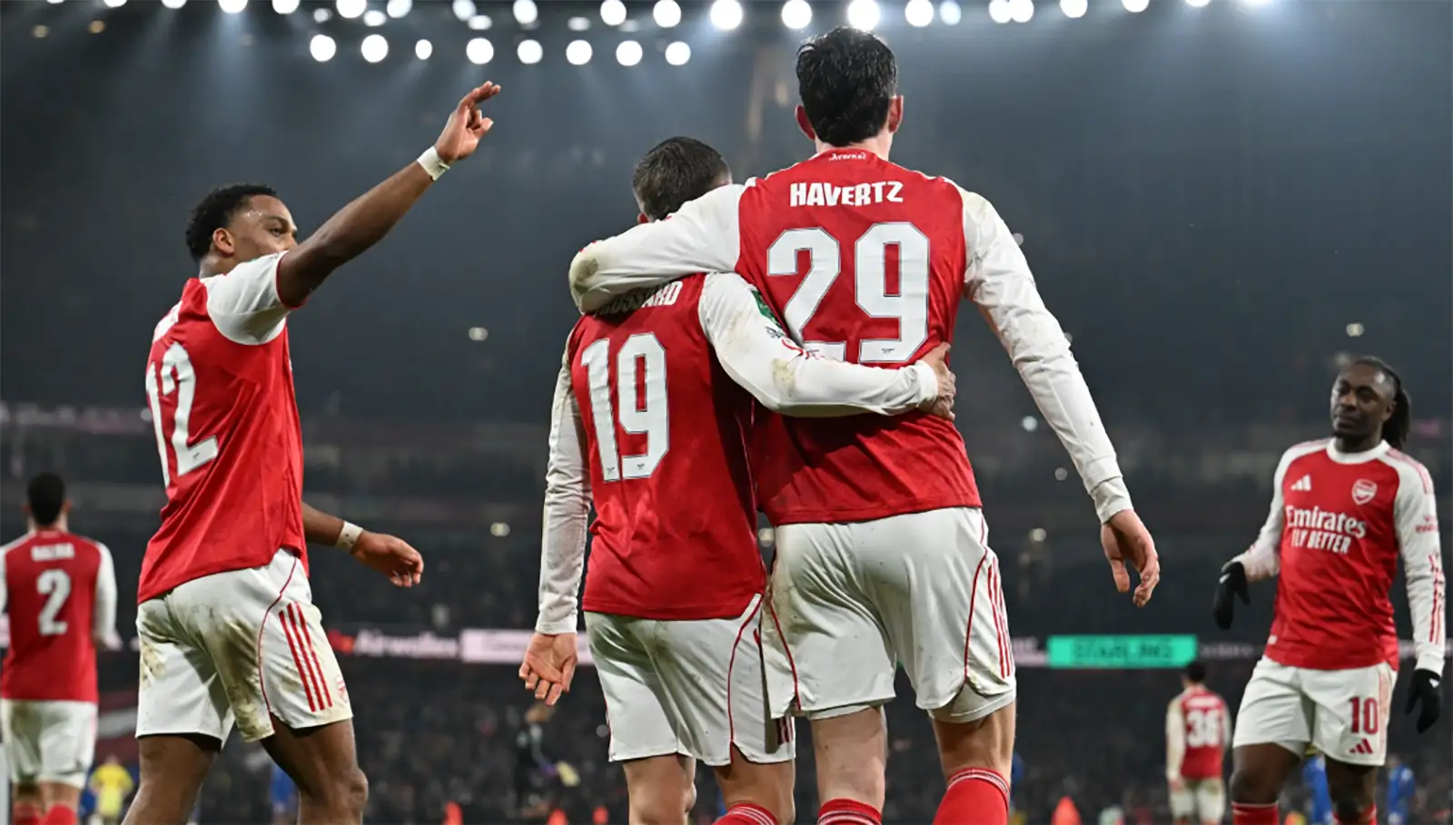 Biletul rundei a 25-a Premier League - am format o cotă 5 cu ajutorul Inteligenței Artificiale