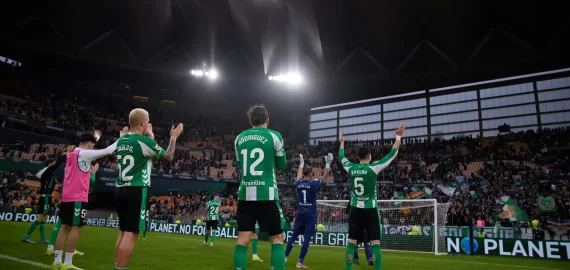 Biletul zilei azi din fotbal 05.02.2026 – Îi dăm tare pe goluri și cornere pentru o cotă de 5.61