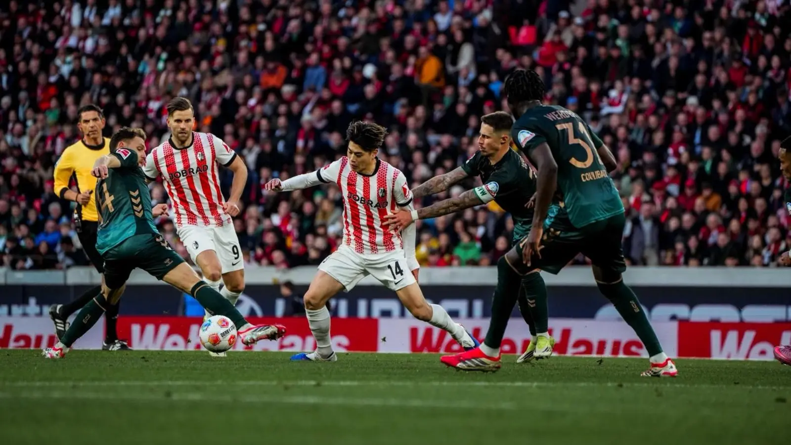 Biletul zilei azi din fotbal 10 februarie 2026 - Cotă 6 din 4 pariuri simple!