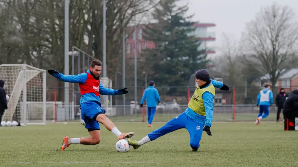 Biletul zilei azi din fotbal 3 februarie 2026 - Șase Superpariuri tari pentru o cotă de 13