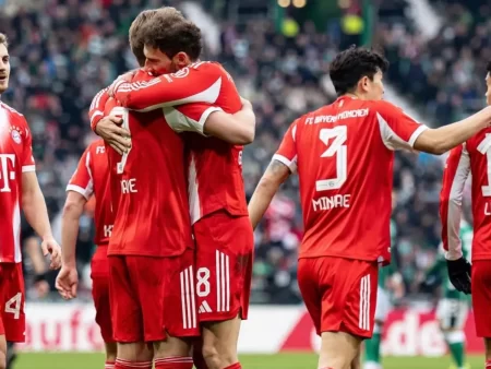 Biletul zilei din fotbal 21 februarie 2026 – Trei marcatori pentru o cotă de 4.11 la Maxbet