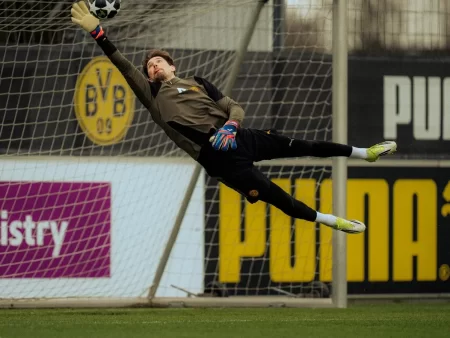 Cine transmite Dortmund – Bayern la TV, pe 28.02.2026, de la ora 19:30, în Bundesliga?