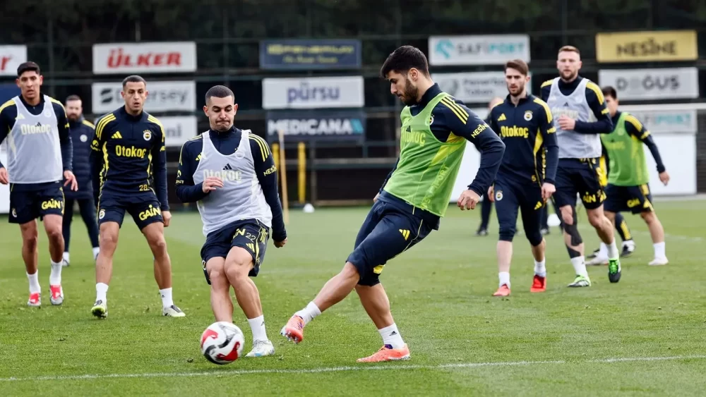 Fenerbahce vs Nottingham Forest - Ponturi pariuri Europa League - 19.02.2026