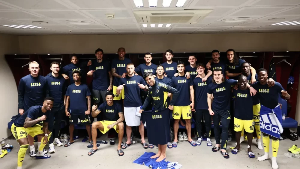Pariuri speciale Fenerbahce - Nottingham Forest - Top 3 recomandări pentru duelul de la Istanbul