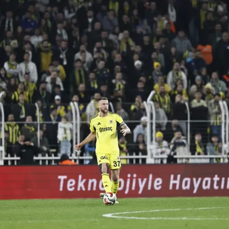 Pariuri speciale Nottingham Forest vs Fenerbahce – Formația turcă ne poate înverzi o cotă de 3.15