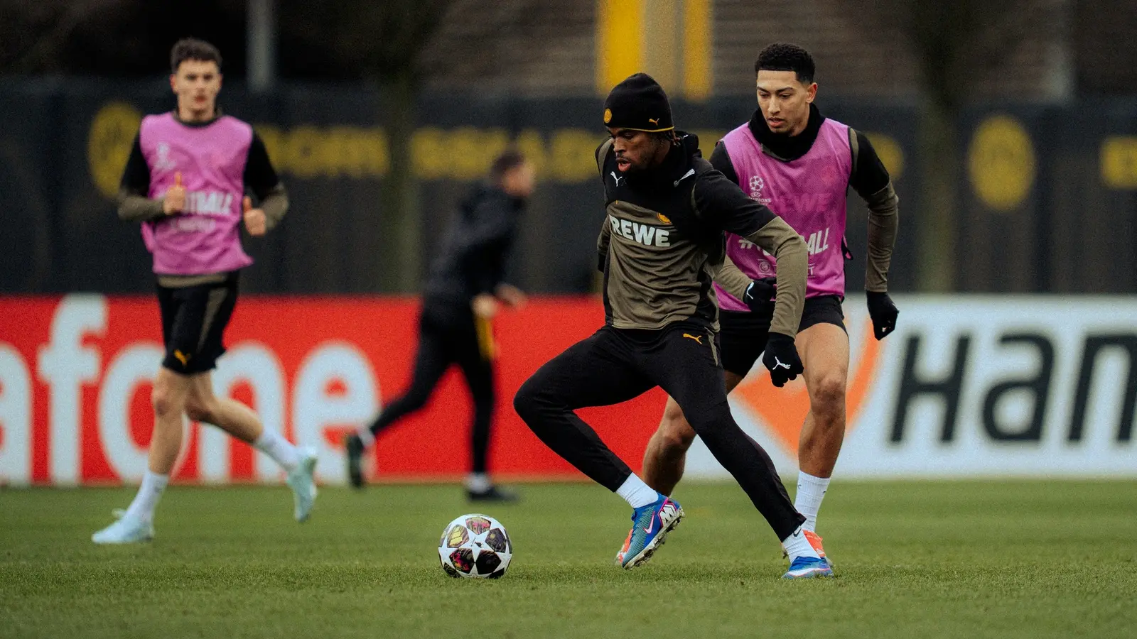 Trei pariuri speciale Dortmund vs Bayern - Se anunță spectacol în Clasicul Germaniei