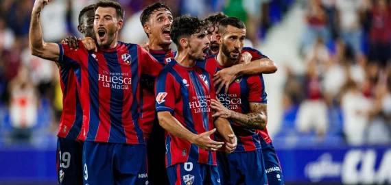 Biletul zilei fotbal 01.04.2026 – Primul combo din lună formează o cotă de 3,17