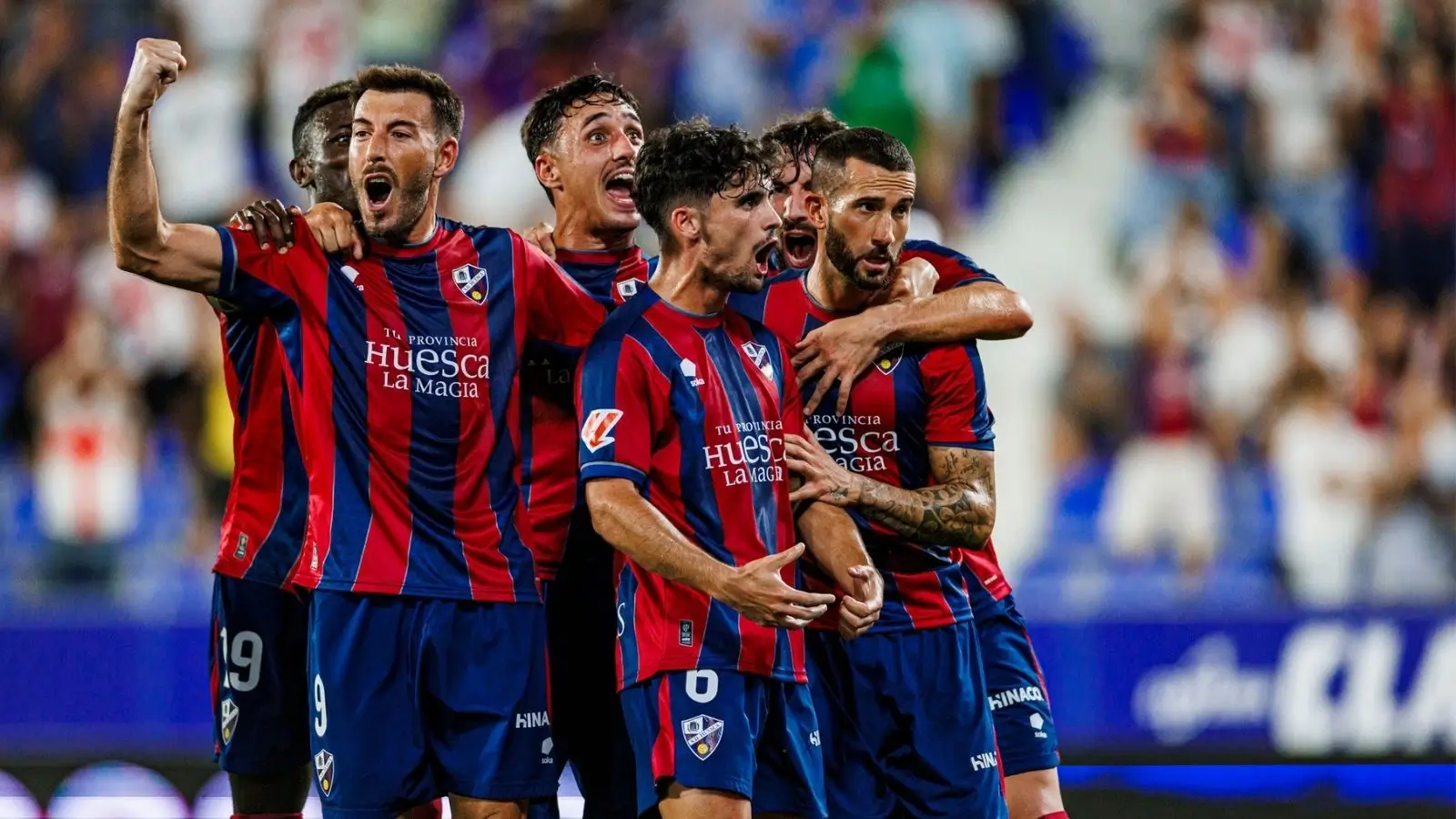 Biletul zilei fotbal 01.04.2026 - Primul combo din lună formează o cotă de 3,17